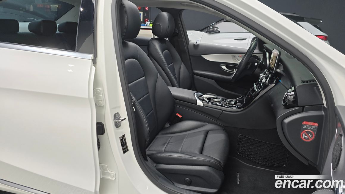 Mercedes-Benz C-Class 2016