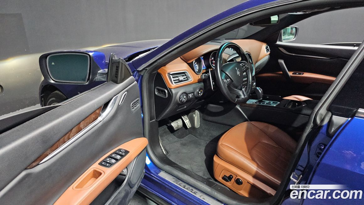 Maserati Ghibli 2016