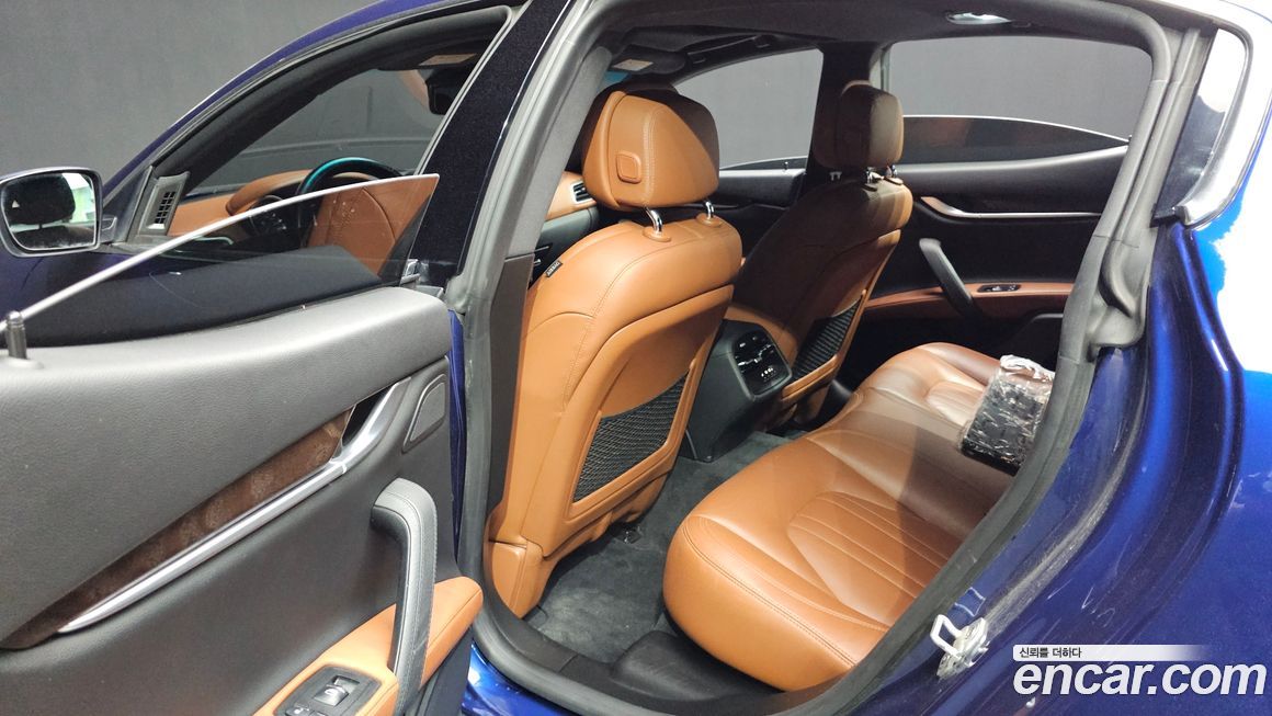 Maserati Ghibli 2016