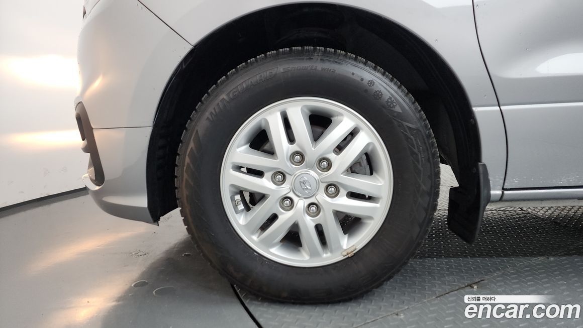 Hyundai Starex 2019