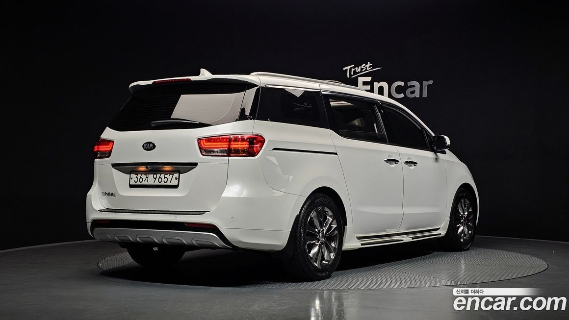 Kia Canival 2018