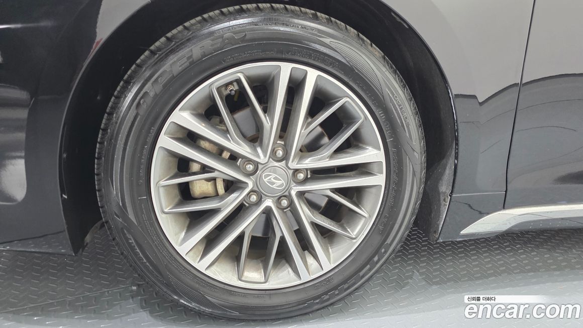 Hyundai Grandeur 2017