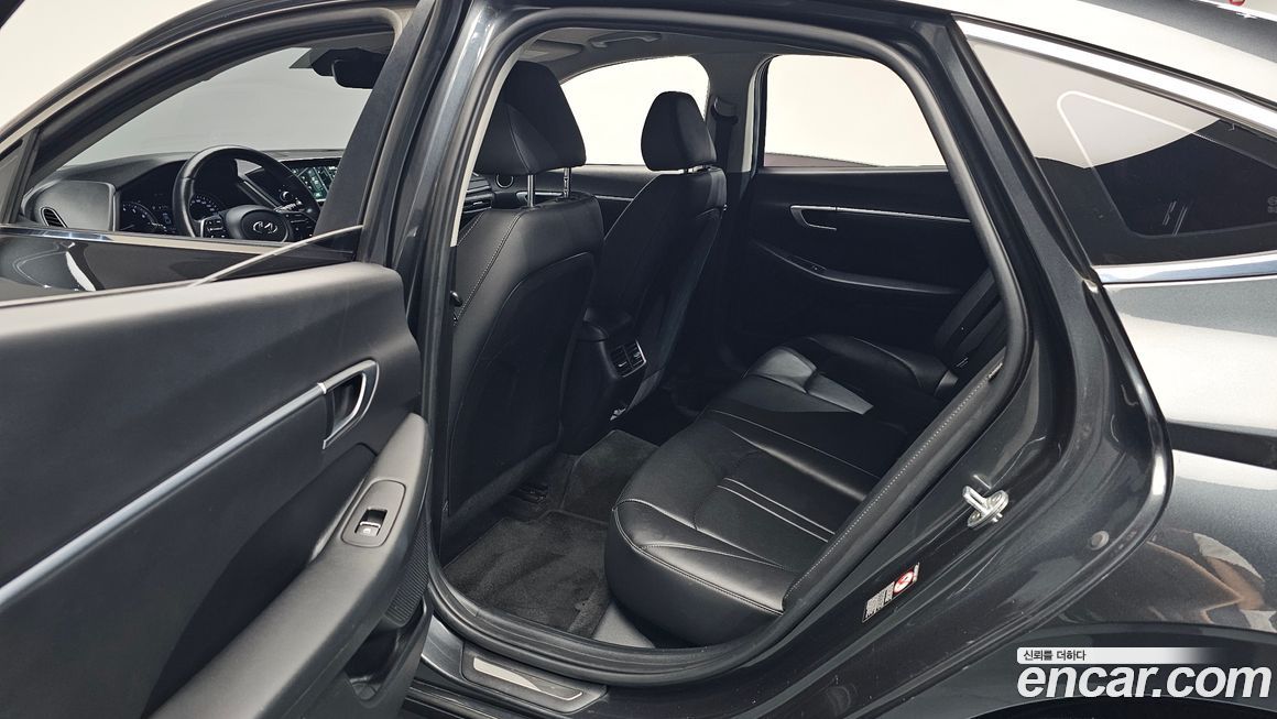 Hyundai Sonata 2021