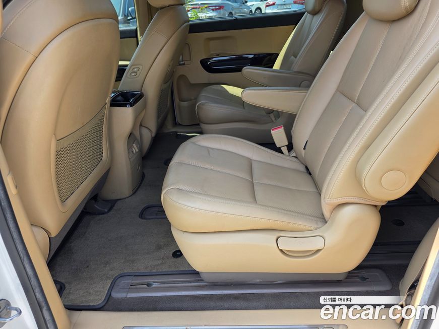 Kia Canival 2019