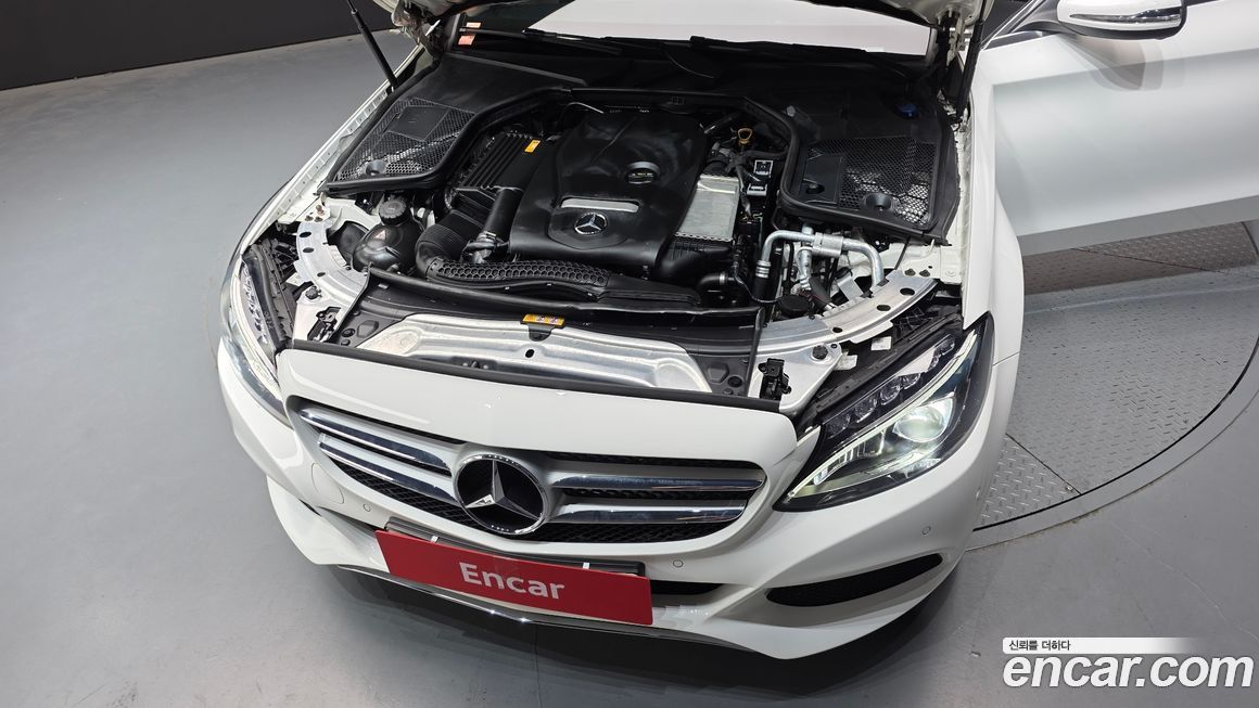 Mercedes-Benz C-Class 2018