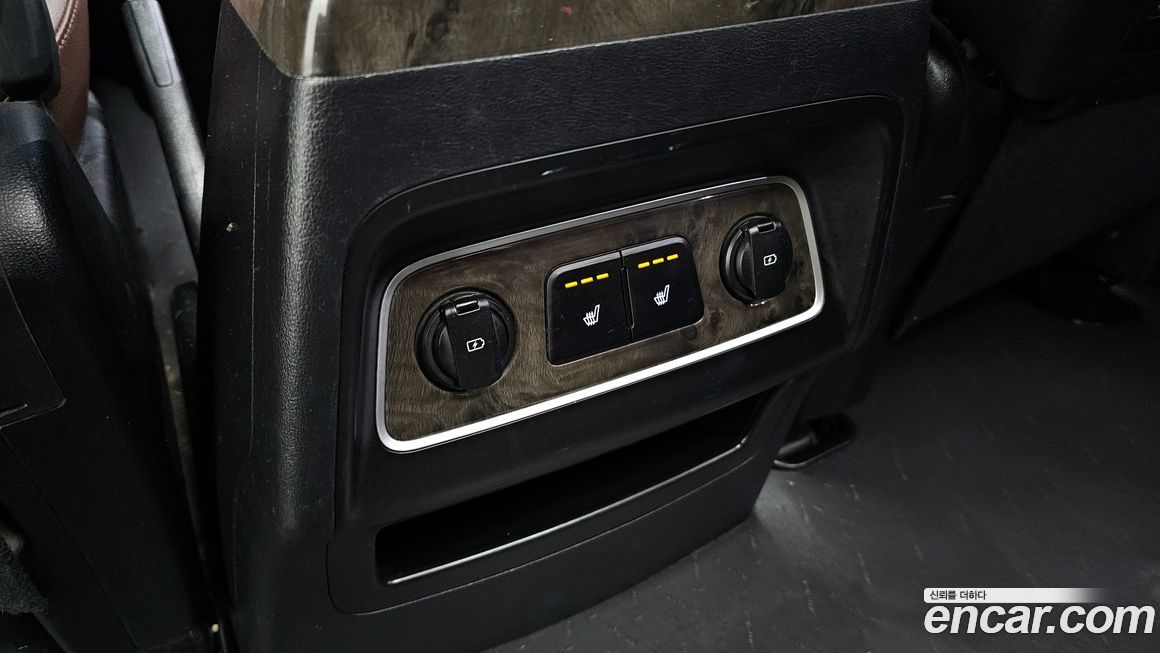 Hyundai Starex 2019