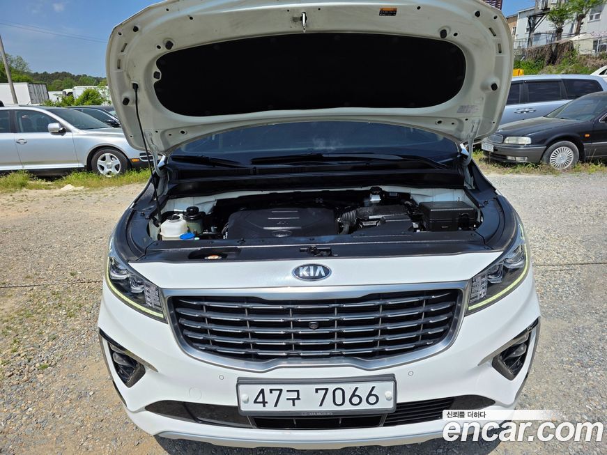 Kia Canival 2019