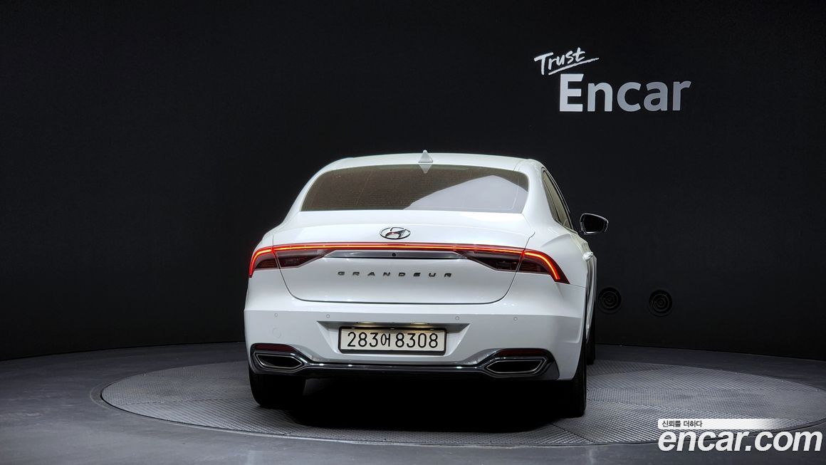 Hyundai Grandeur 2020