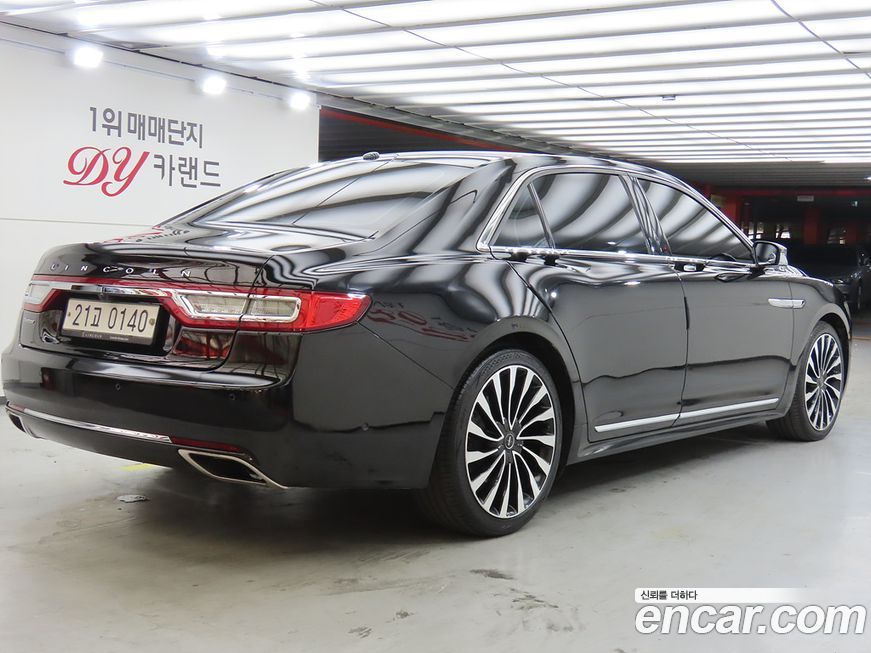 Lincoln Continental 2017