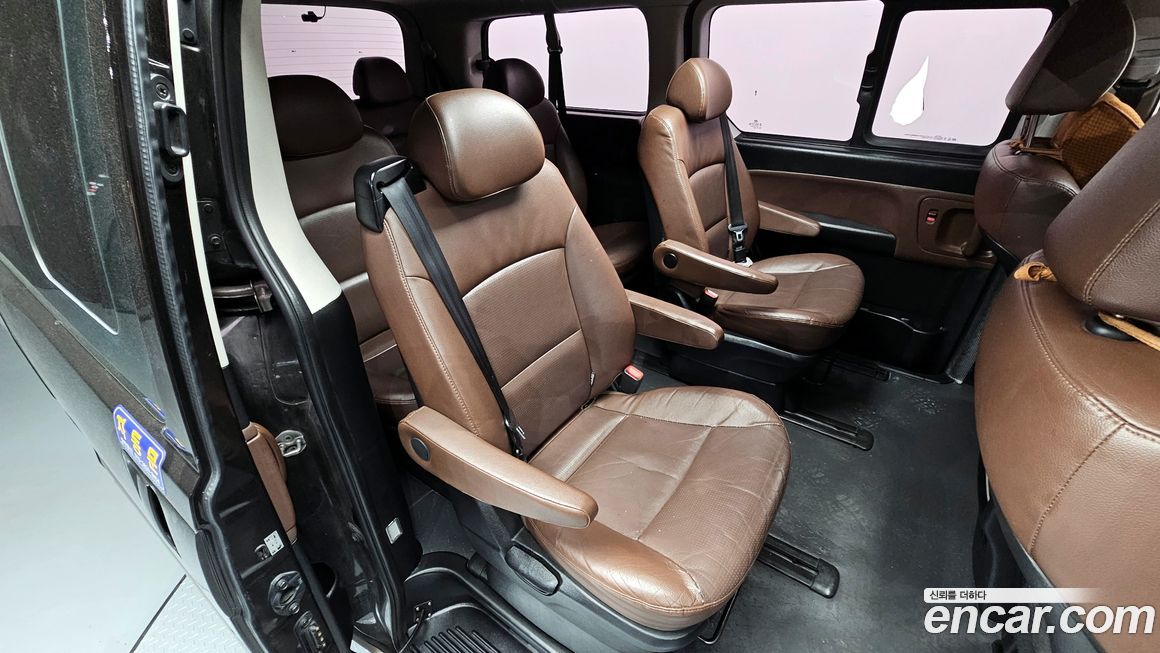 Hyundai Starex 2019