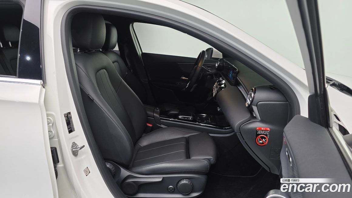 Mercedes-Benz A-Class 2021