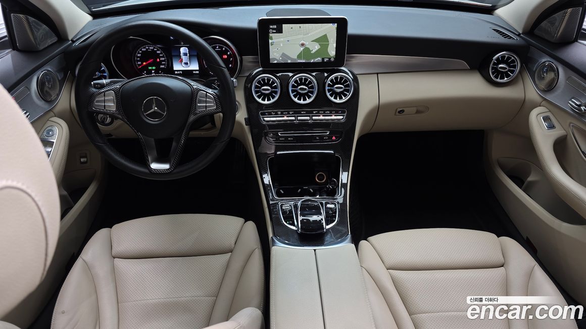 Mercedes-Benz C-Class 2018