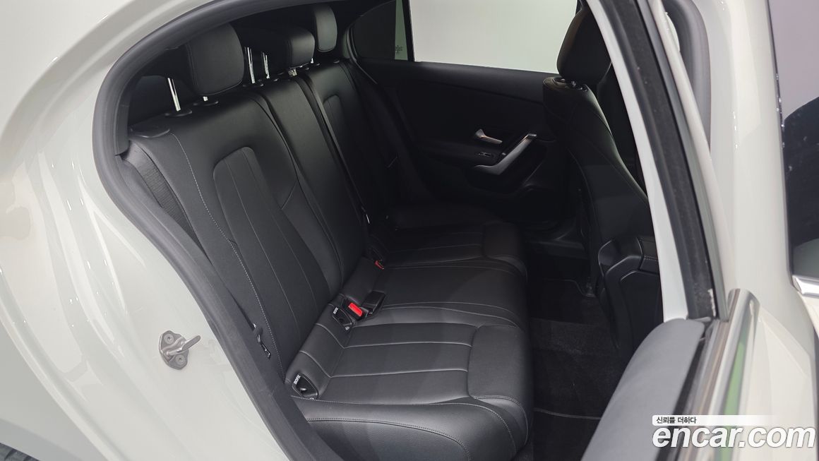 Mercedes-Benz A-Class 2021