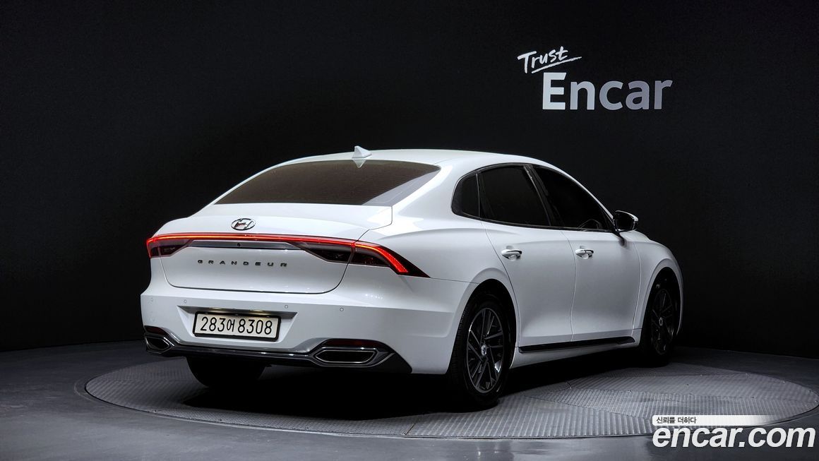 Hyundai Grandeur 2020