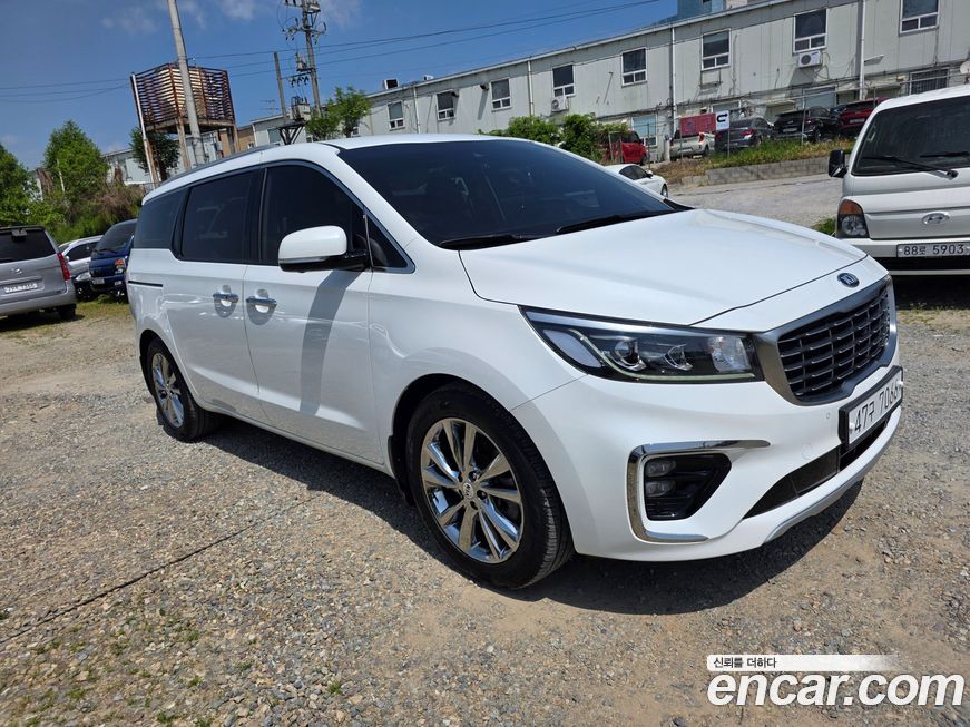 Kia Canival 2019