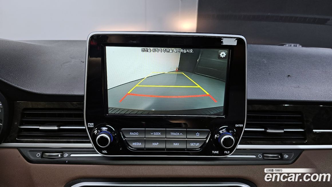 Hyundai Starex 2019