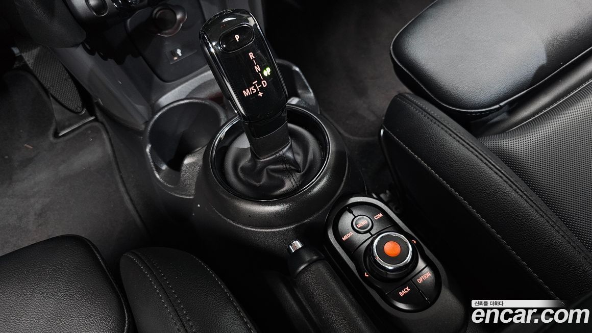 Mini Cooper 2021