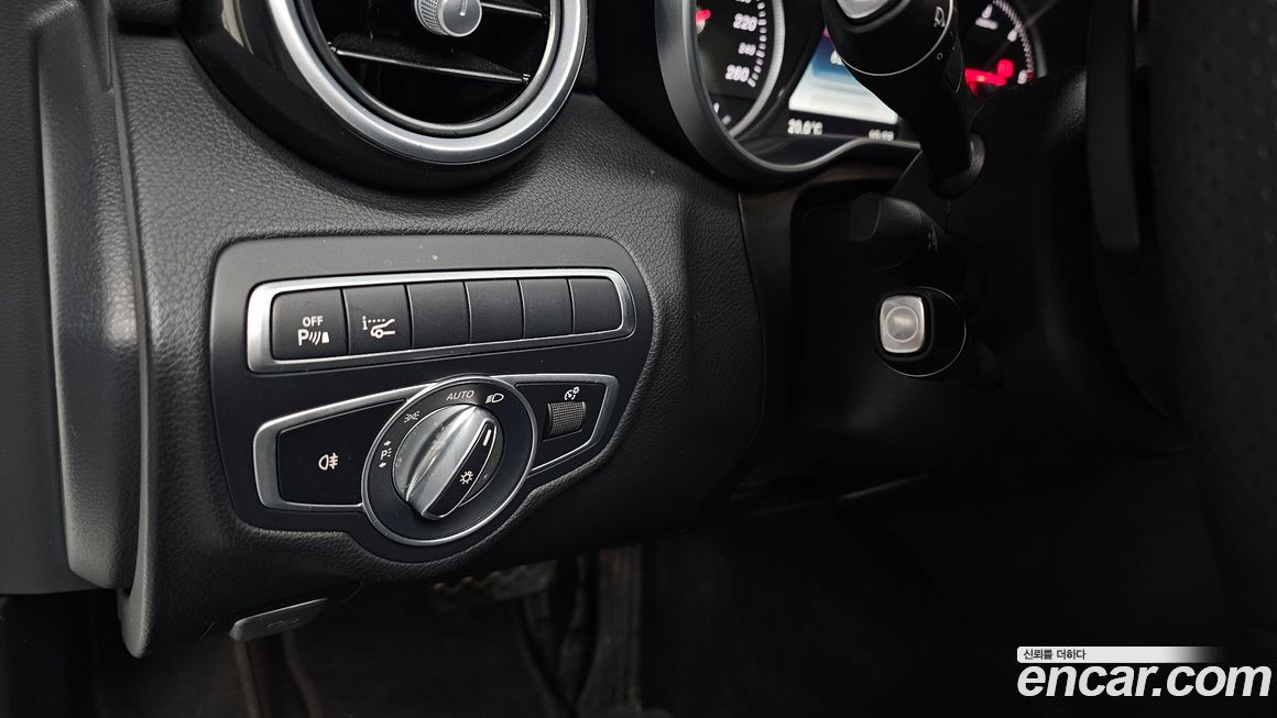Mercedes-Benz C-Class 2017