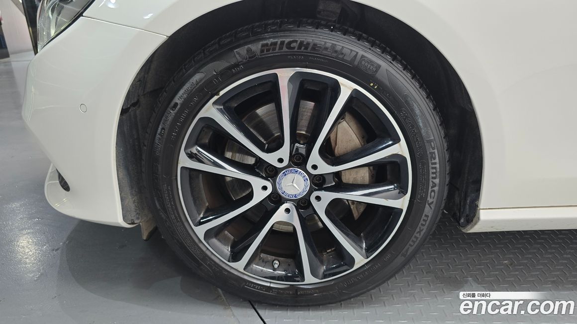 Mercedes-Benz E-Class 2017