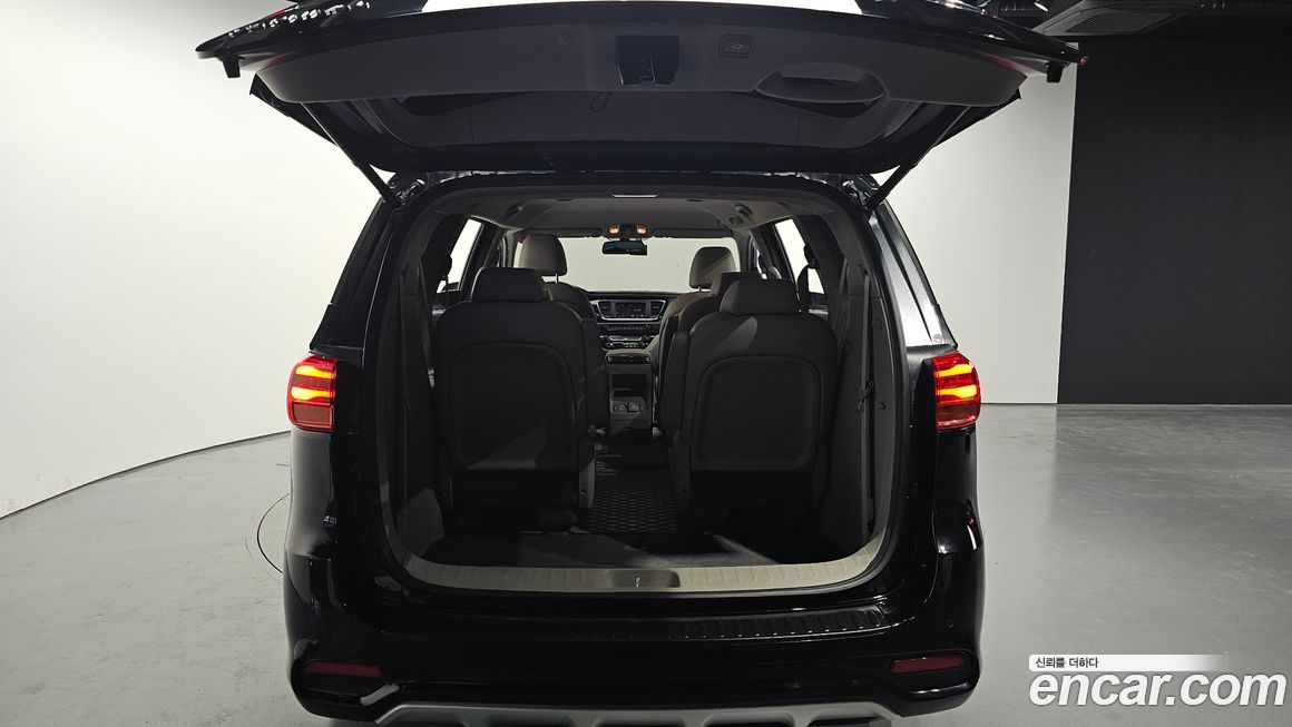 Kia Canival 2019