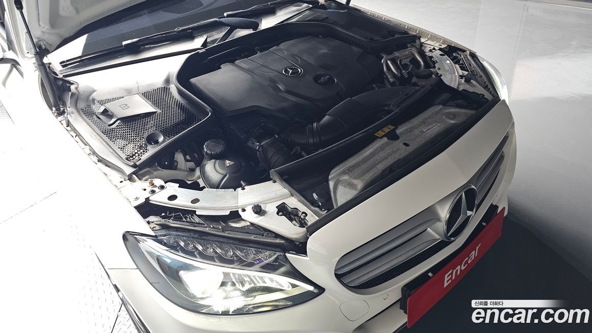 Mercedes-Benz C-Class 2017