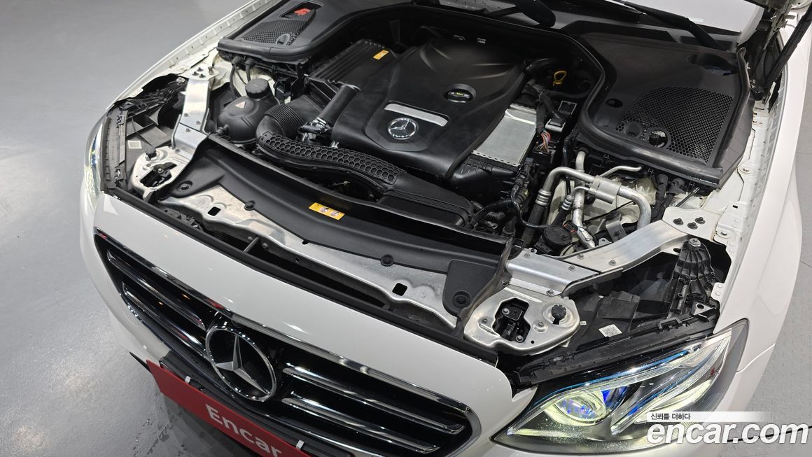 Mercedes-Benz E-Class 2017