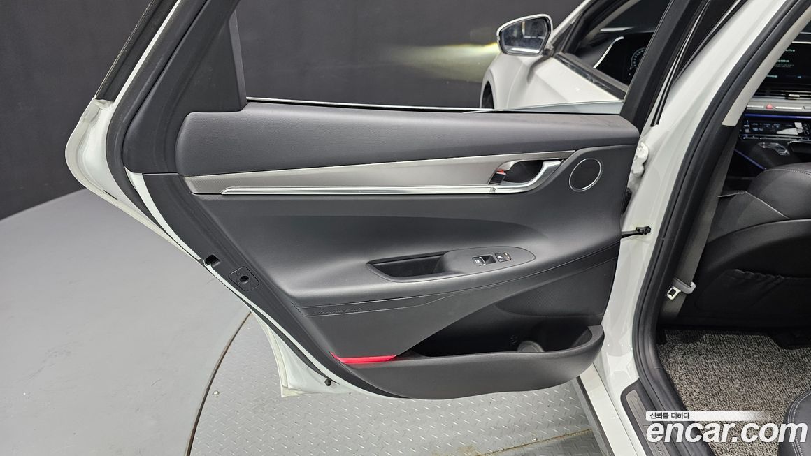 Hyundai Grandeur 2021