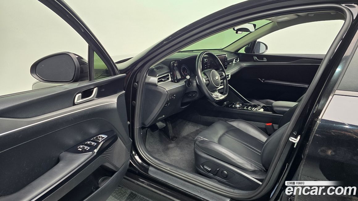 Kia K5 2021