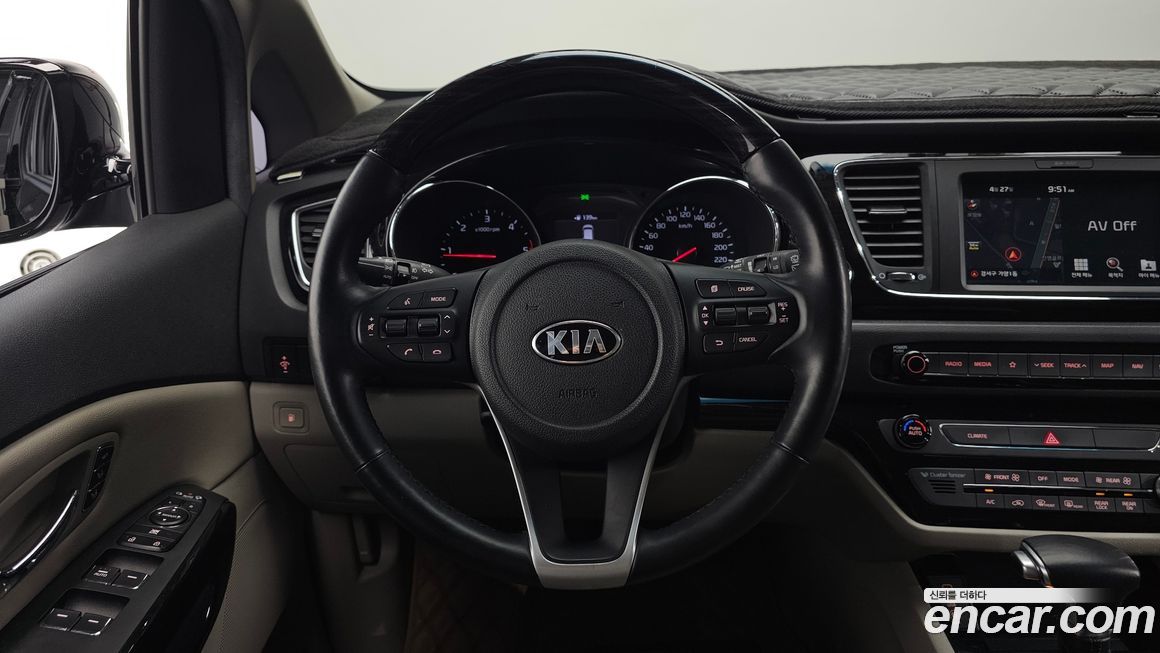 Kia Canival 2019