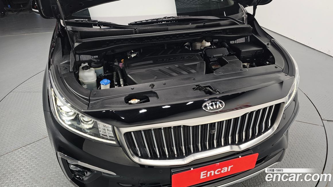 Kia Canival 2019