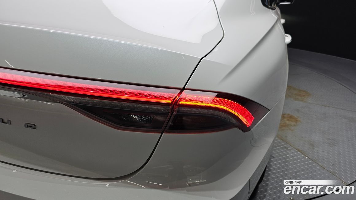 Hyundai Grandeur 2021