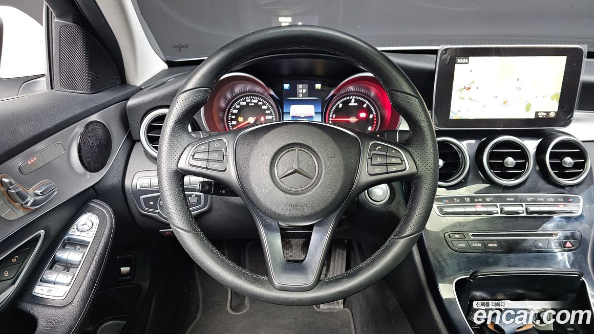 Mercedes-Benz C-Class 2017