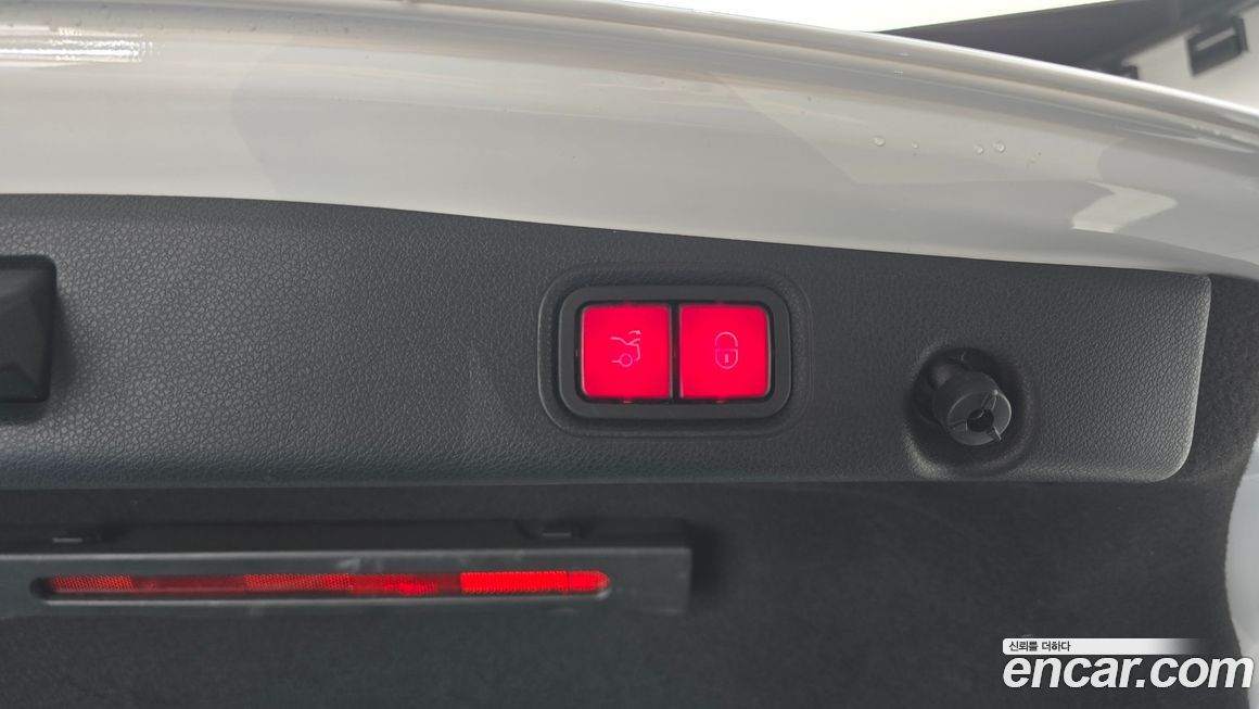 Mercedes-Benz E-Class 2017