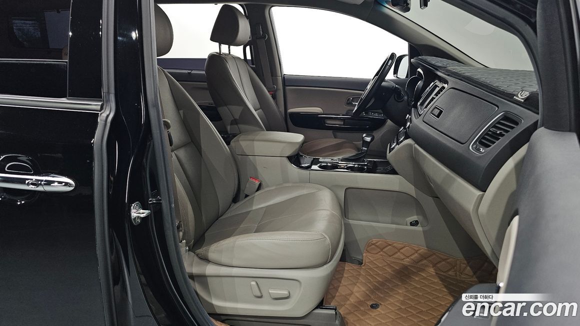 Kia Canival 2019