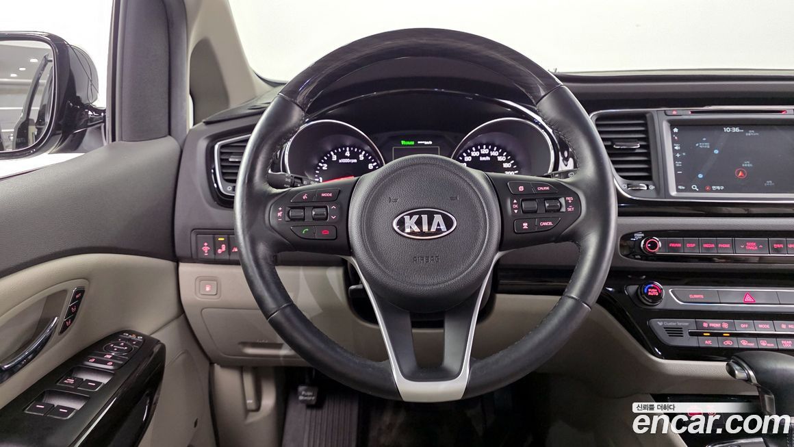 Kia Canival 2018