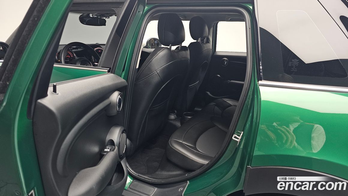 Mini Cooper 2021