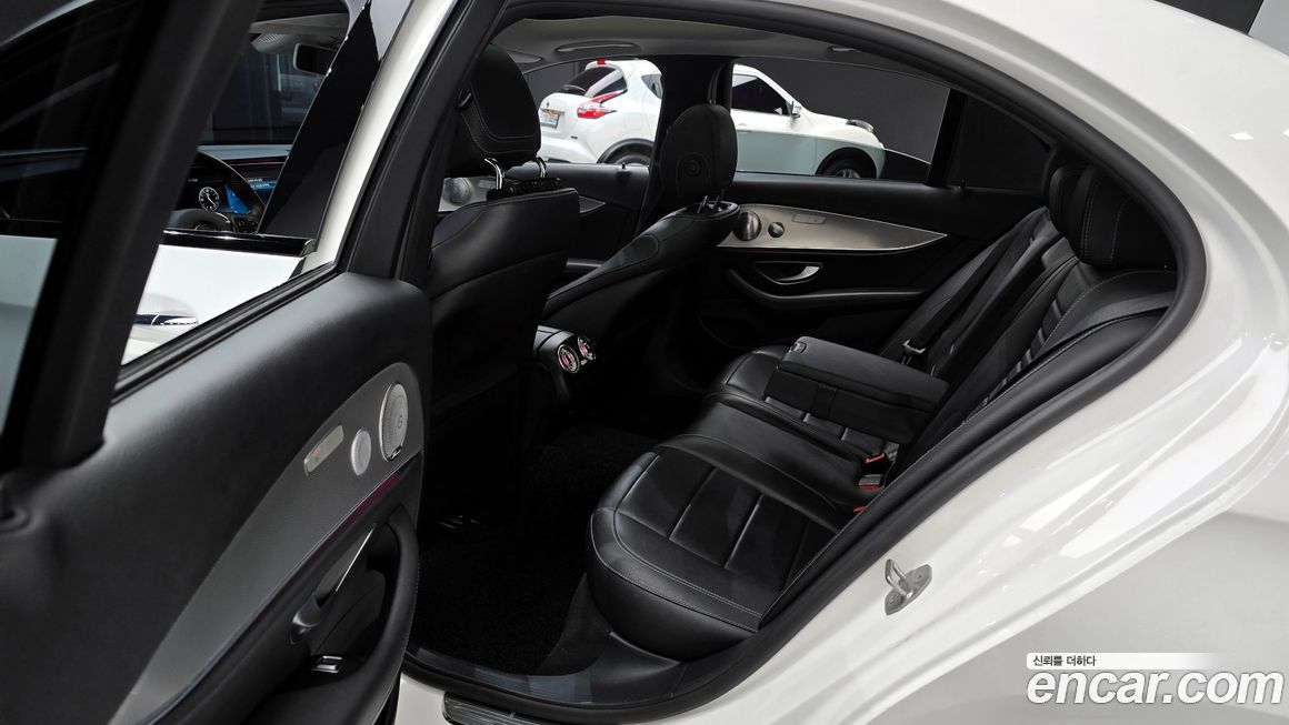 Mercedes-Benz E-Class 2017