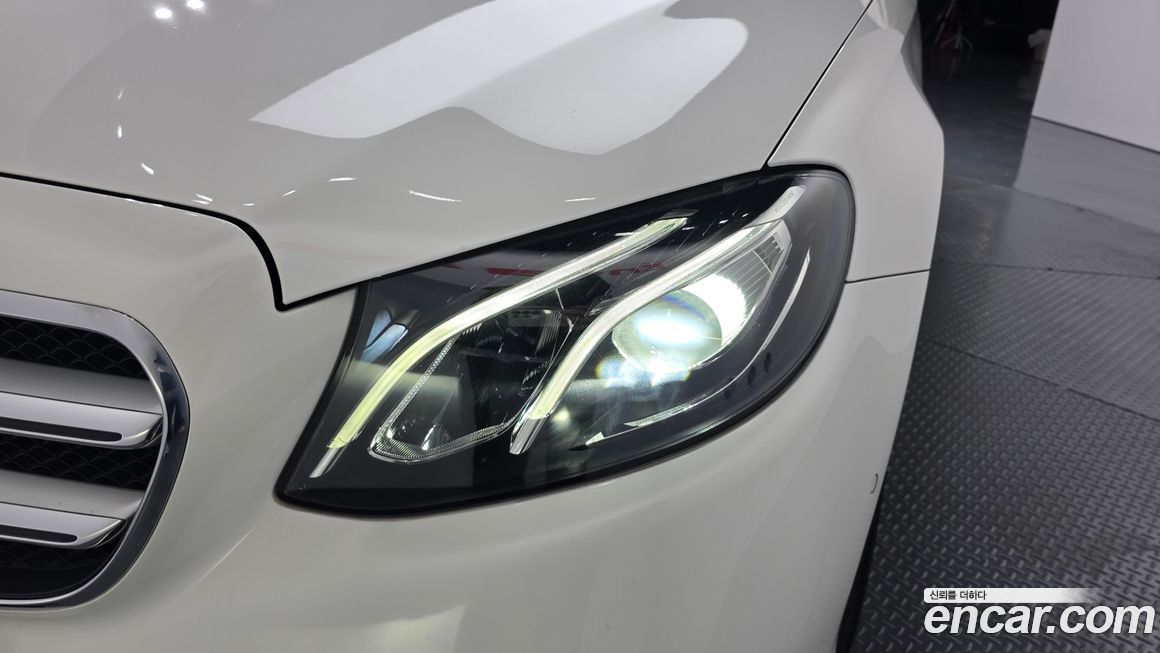 Mercedes-Benz E-Class 2018