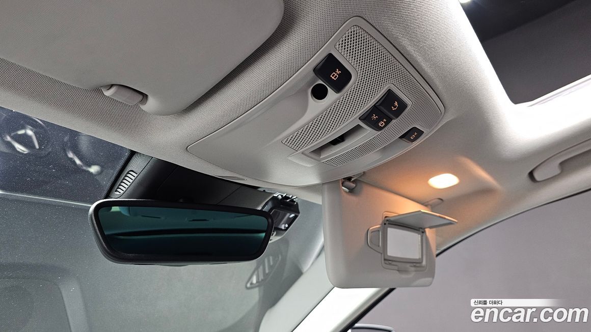 Mercedes-Benz GLA-Class 2019