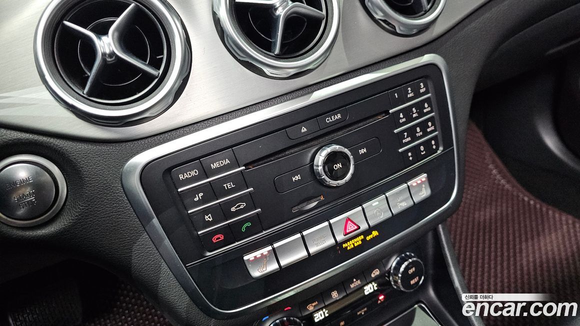 Mercedes-Benz GLA-Class 2019