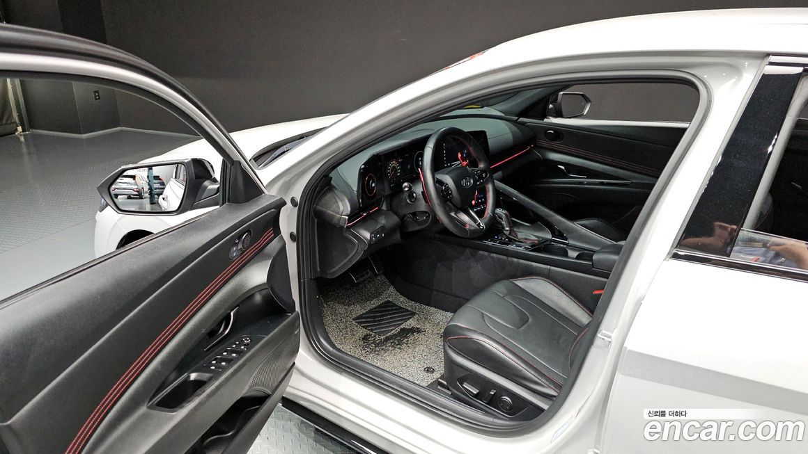 Hyundai AVANTE 2023