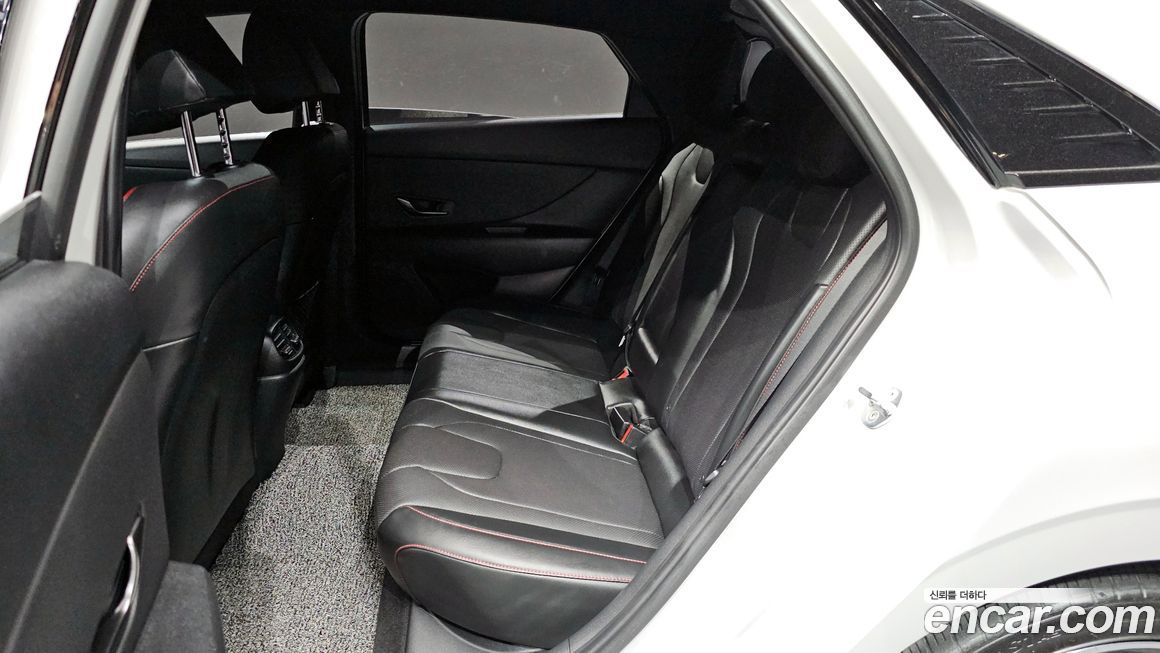 Hyundai AVANTE 2023