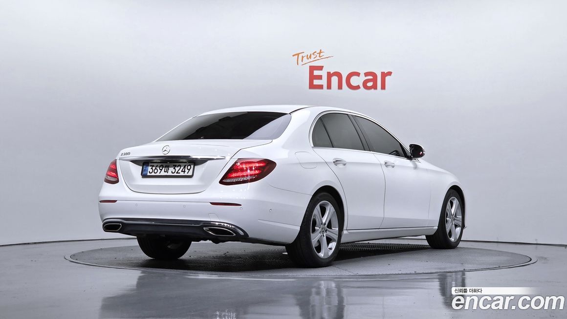 Mercedes-Benz E-Class 2018