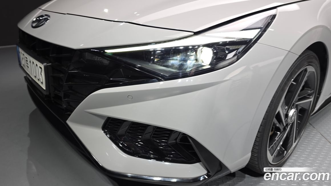 Hyundai AVANTE 2023