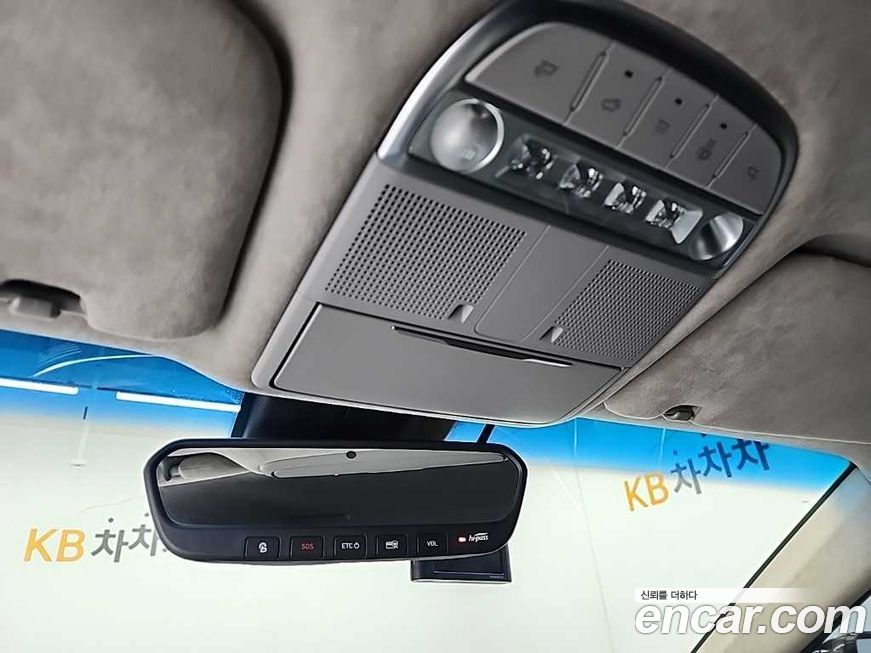Genesis EQ900 2016