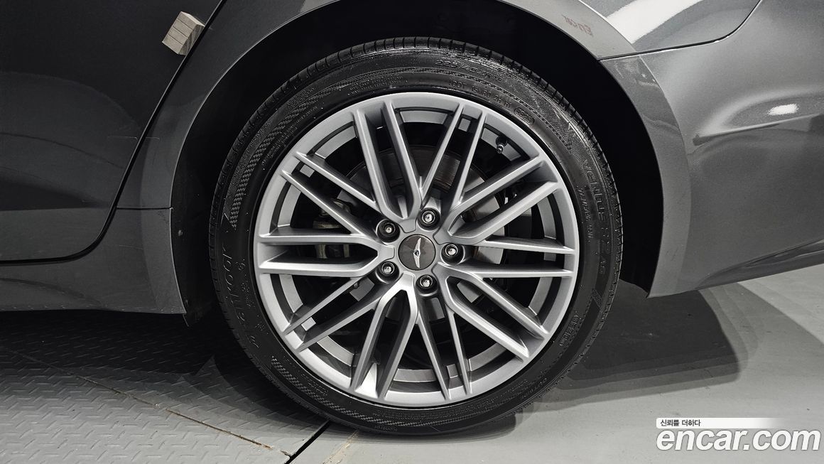 Genesis G70 2018