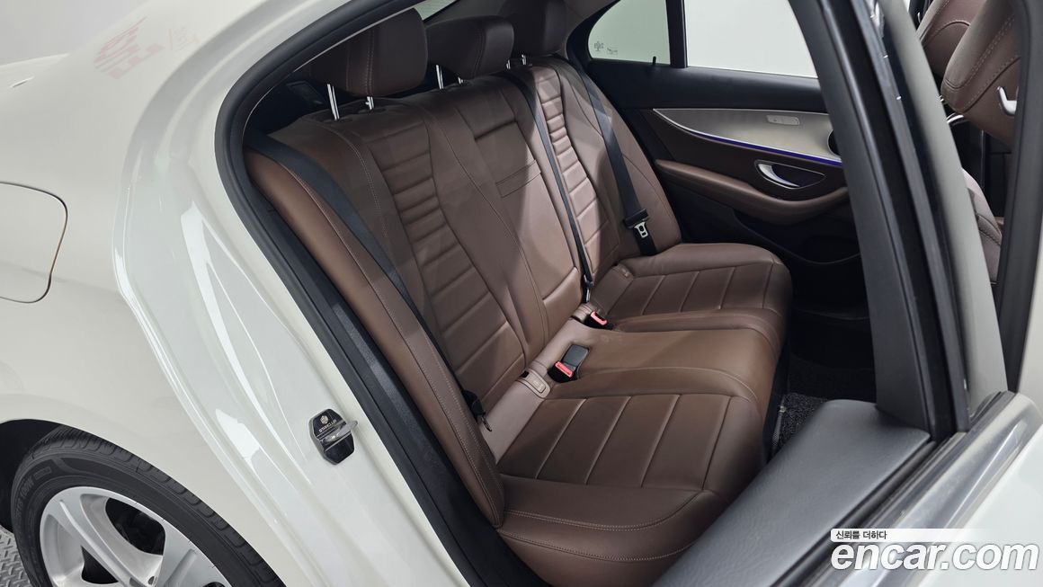 Mercedes-Benz E-Class 2018