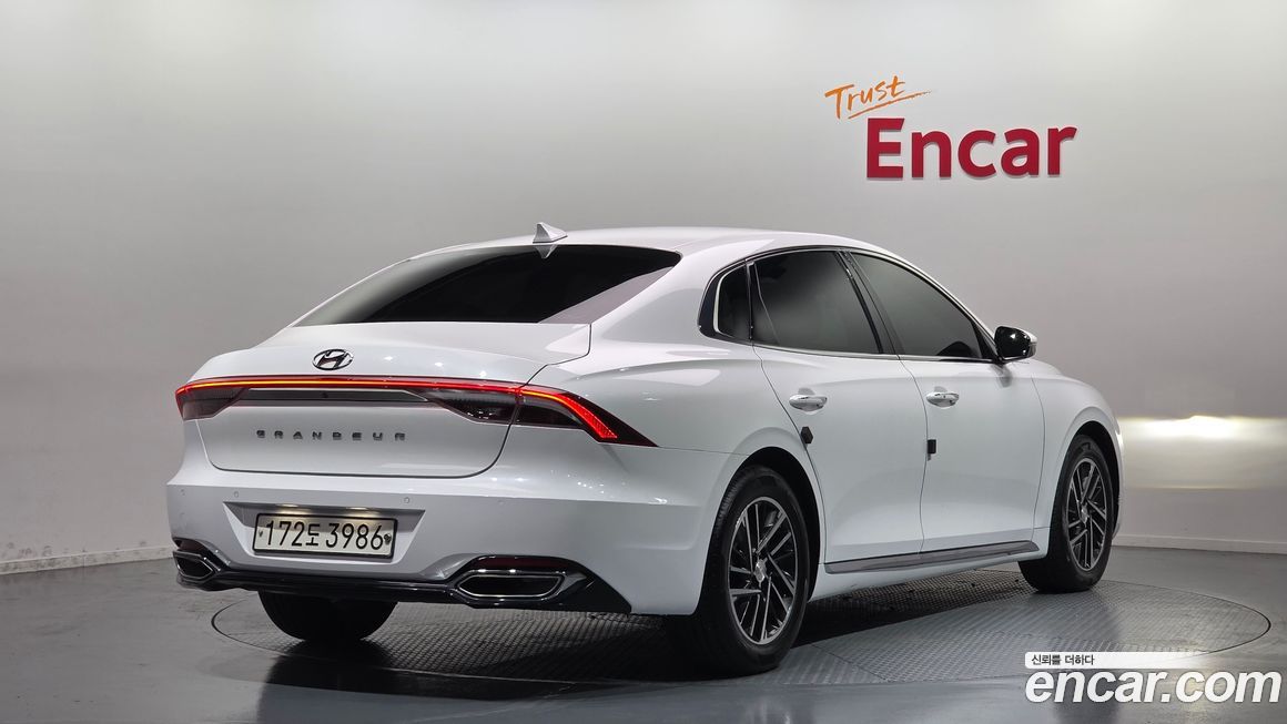 Hyundai Grandeur 2020
