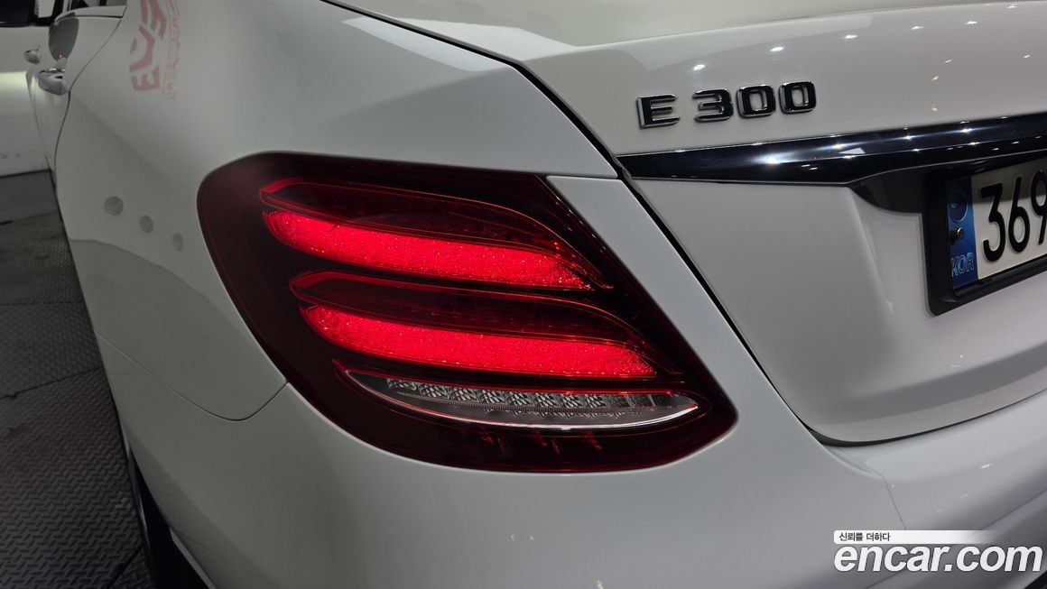 Mercedes-Benz E-Class 2018