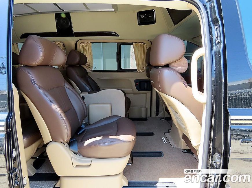 Hyundai Starex 2015